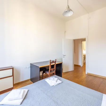 Albertoni Holidays, By Short Holidays * Bologna