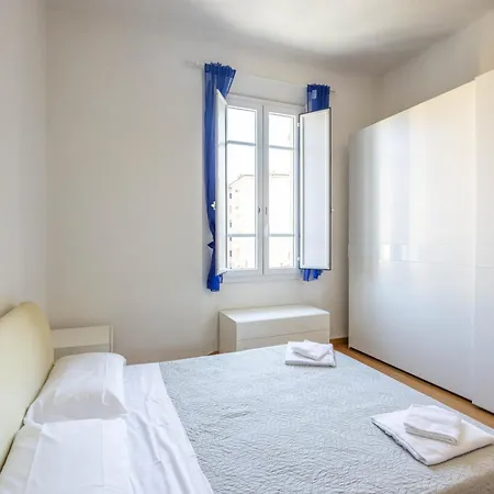 Albertoni Holidays, By Short Holidays Appartement Bologne